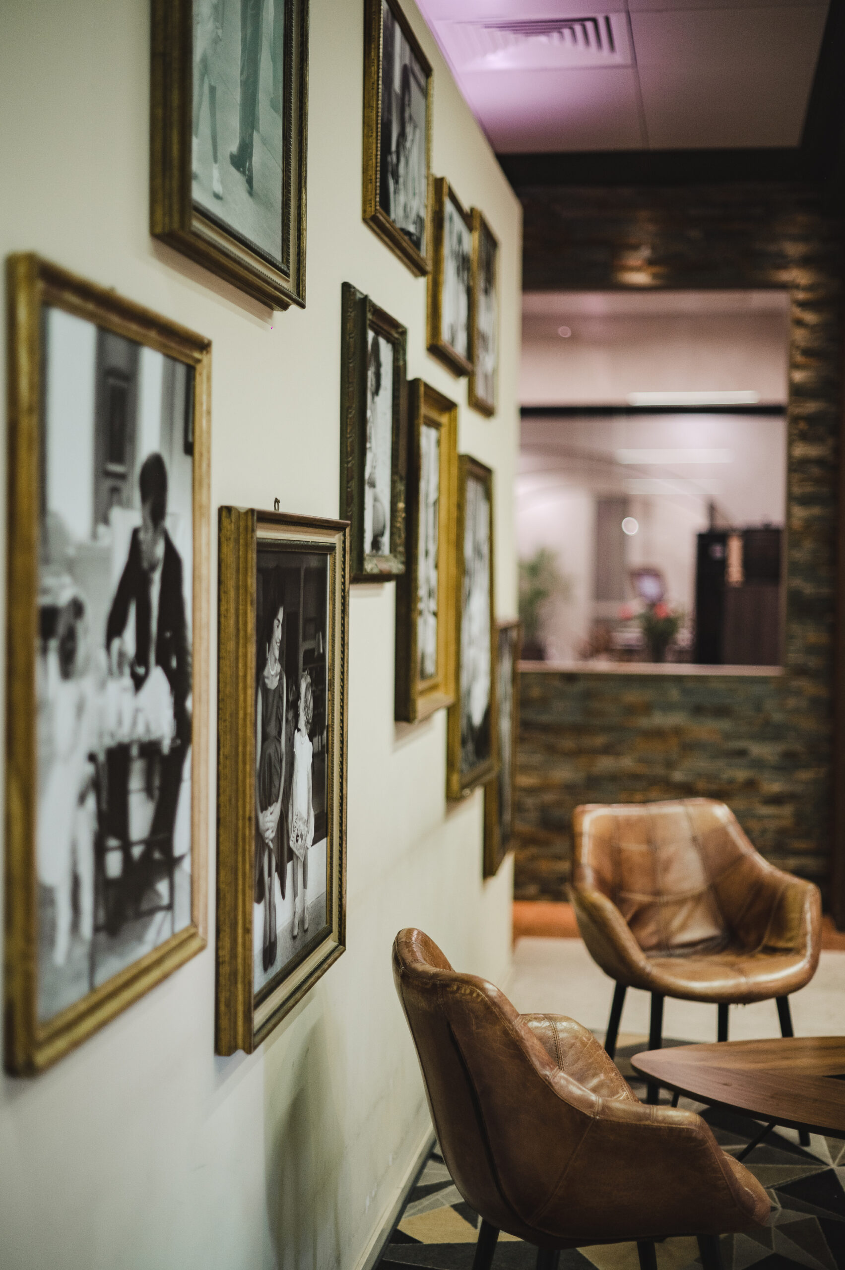 Four Points by Sheraton, contenuto editoriale